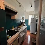 Apartament T3 Dans Avec Parking Et Piscine, Situe Au 3eme Etage *