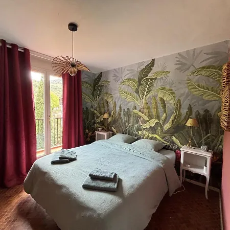 Apartment T3 Dans Avec Parking Et Piscine Collioure